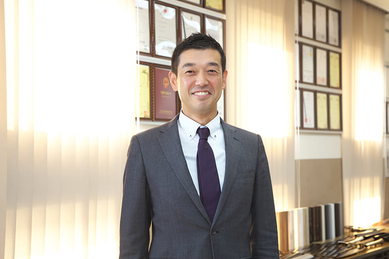 代表メッセージ　村岡 右己